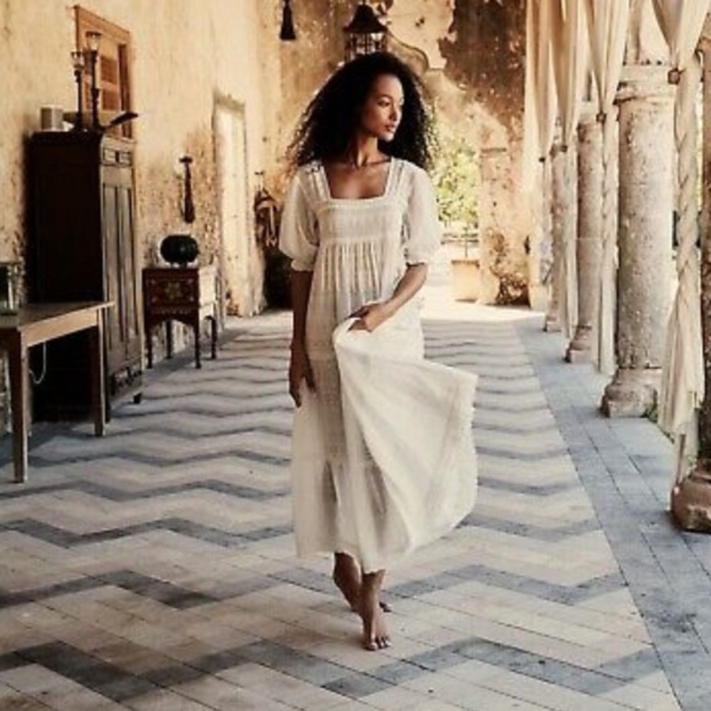 DISO Colline dress in small or medium